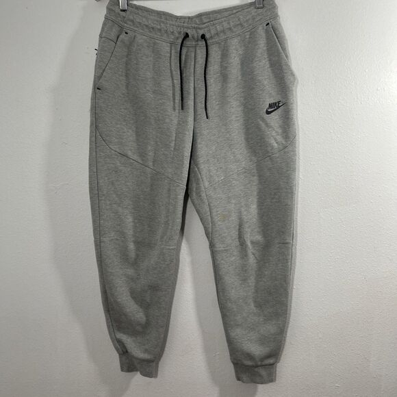 Nike Sportswear Mens Large Gray Tech Fleece Jogger Tapered‎ Retro Y2K - Picture 1 of 15